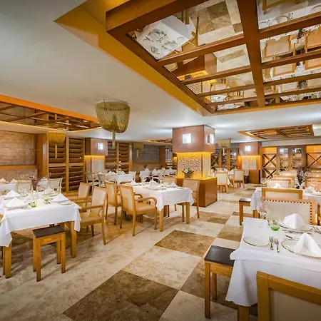 Seven Seas Gravel Select Üdülőközpont Kemer